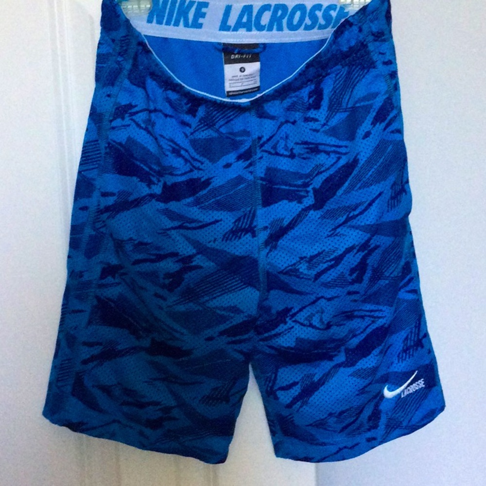 Nike shorts for boys